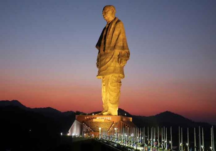 STATUE-OF-UNITY