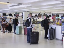 ખાડી દેશોમાં યુદ્ધ વચ્ચે ફસાયેલા ભારતીયો માટે IMAએ જાહેર કર્યા હેલ્પલાઈન નંબર, મેડિકલ ગાઈડન્સ મળશે